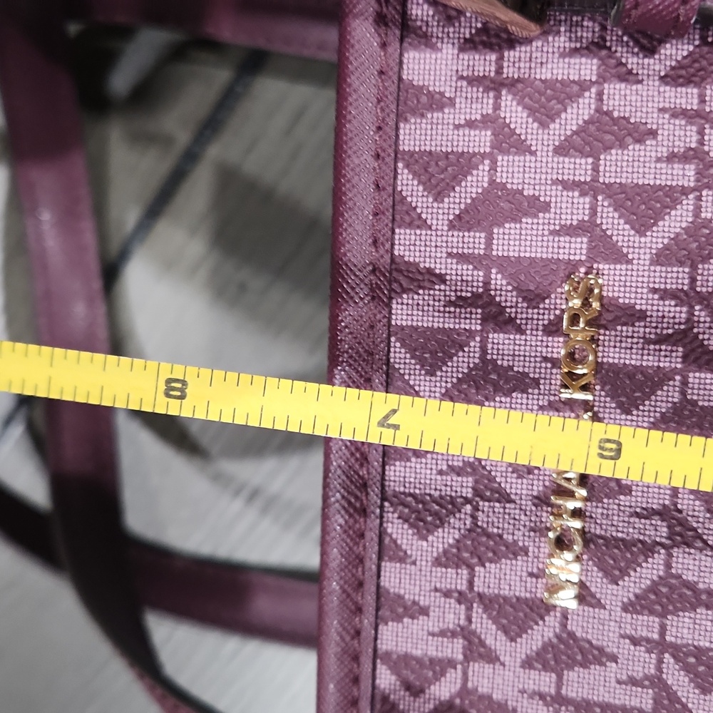 Michael Kors Purple Signature Bag - Picture 10 of 11